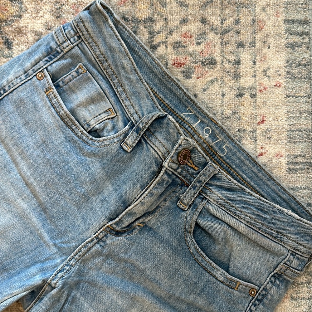 Zara Light Premium Denim Jeans Z1975
